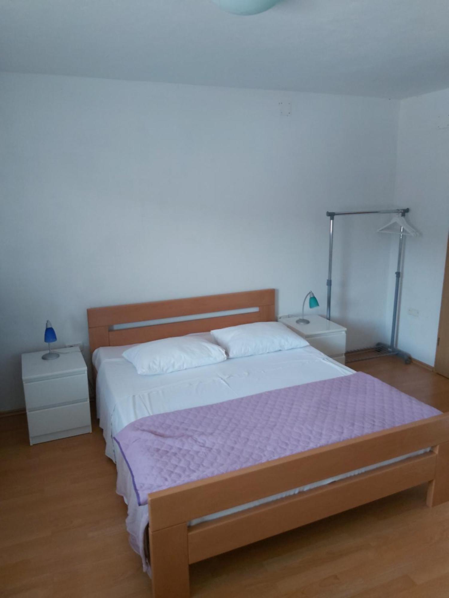 Rooms Zagon Постойна Екстер'єр фото